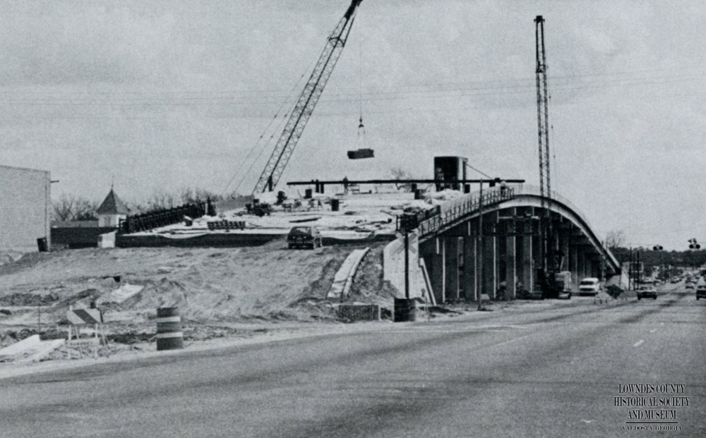 Overpass under construction 